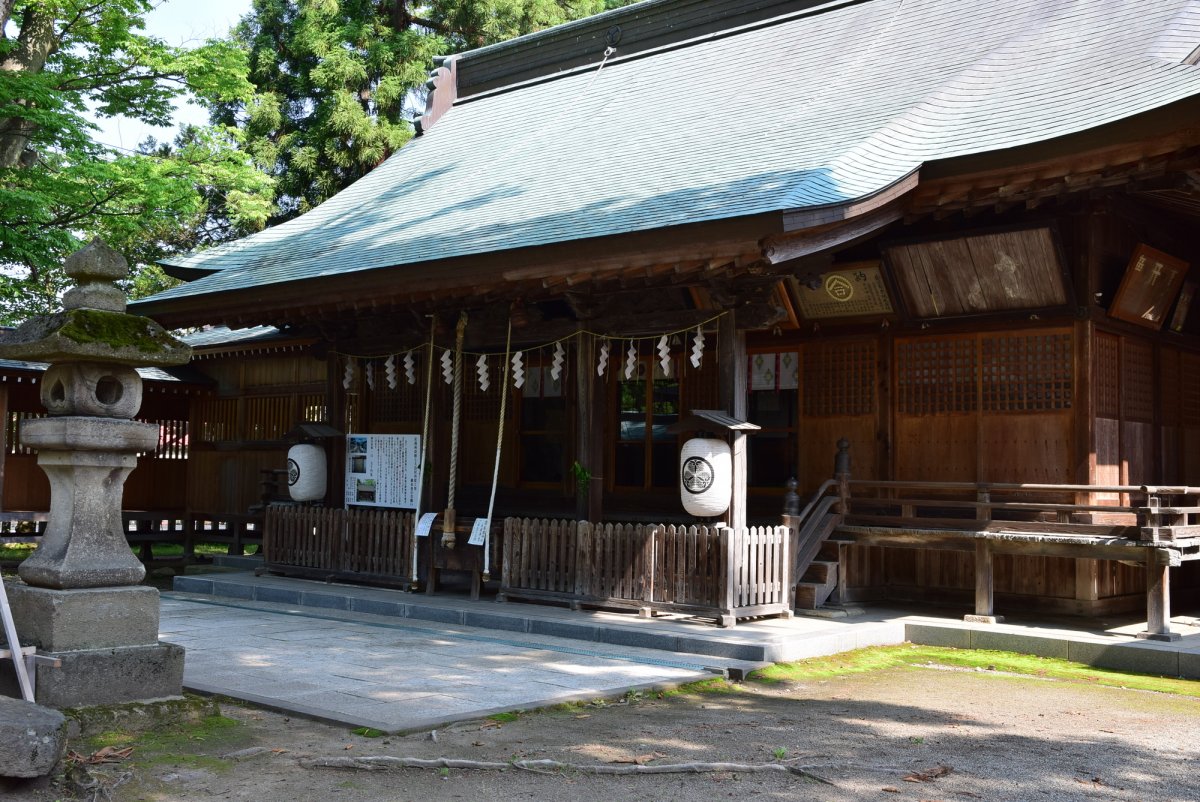 蚕養國神社｜観光・体験｜会津若松の公式観光情報サイト【会津若松観光