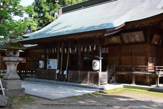蚕養國神社