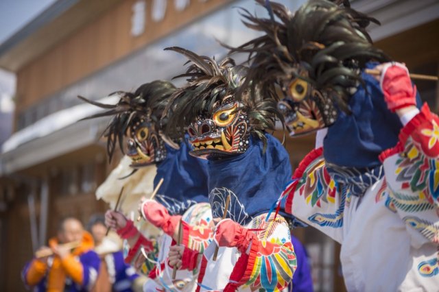 会津赤枝彼岸獅子