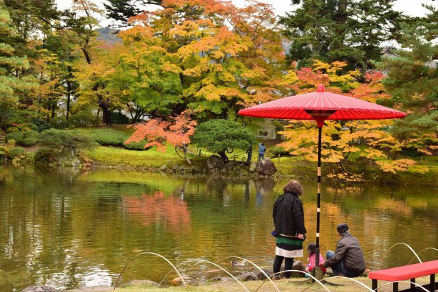 御薬園紅葉のつどい