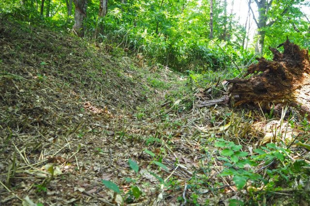白虎隊の奮戦の地と塹壕跡