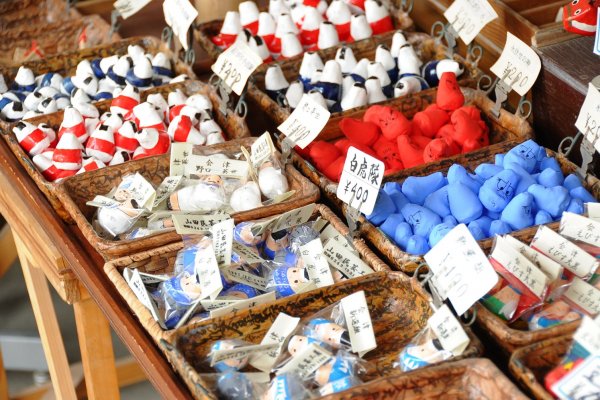 復興のシンボルとなった起き上がり小法師（こぼし）