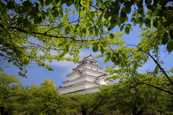 鶴ヶ城公園