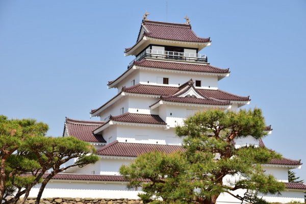 なぜ、赤瓦の屋根に？美しい赤瓦の秘密