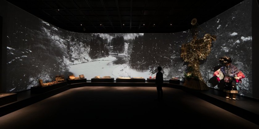 展示室の一面に雪景色が広がる